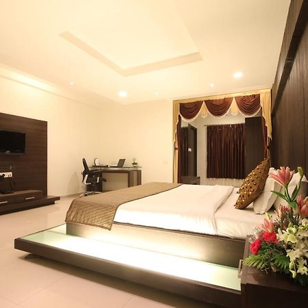 Prakruti Resort 바도다라 외부 사진