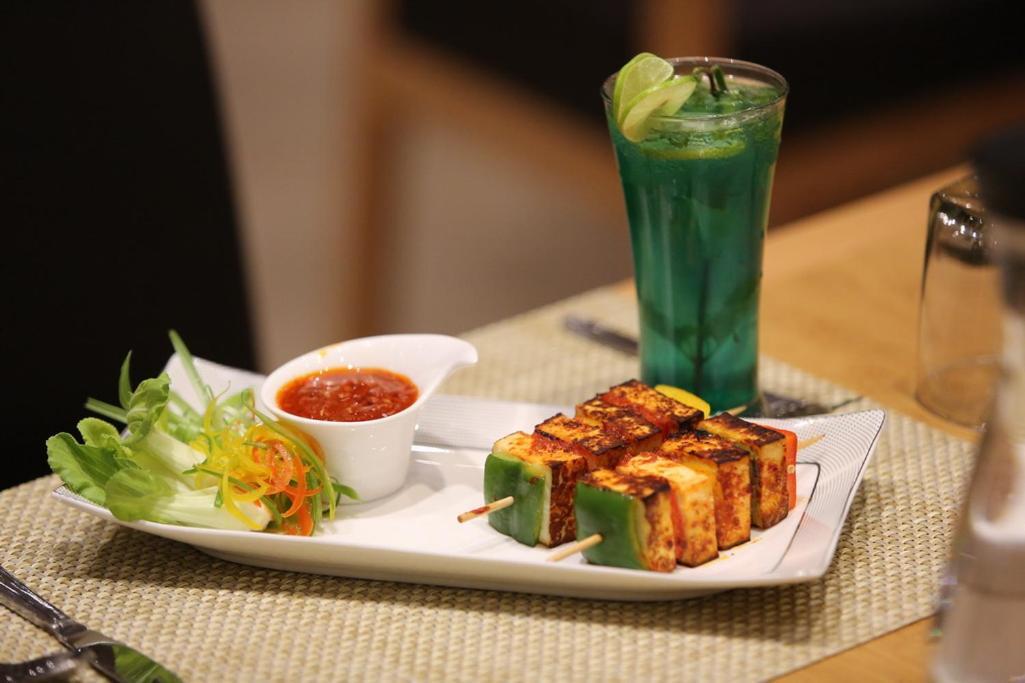 Prakruti Resort 바도다라 외부 사진
